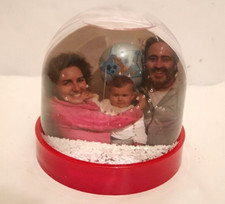 Family group snow globe - ,
