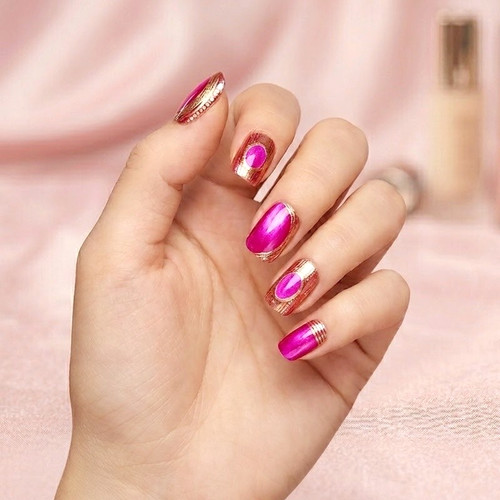 Press nails short - press,
