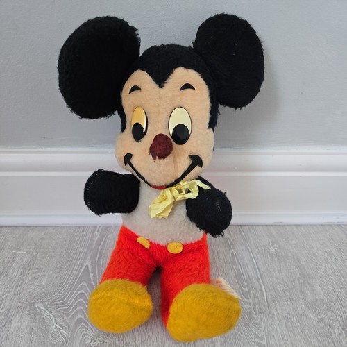 Walt disney characters mickey - walt,