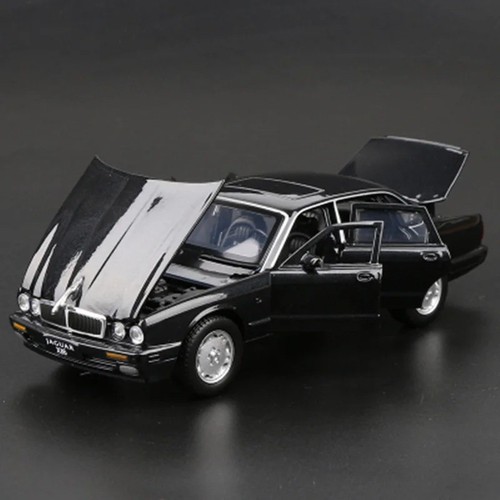Jaguar xj6 alloy car - 1:36,