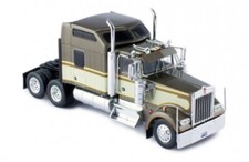 IXO TR145 KENWORTH W900