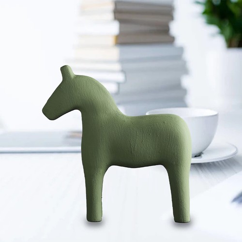 Horse statue pinewood simple - horse,