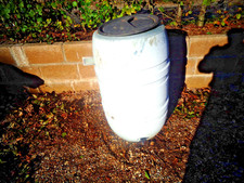 Water But 210 Litre - With Lid - With Tap