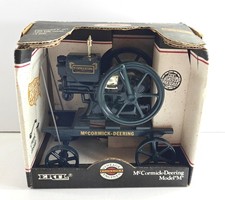 Vintage ERTL McCormick Deering Model M Vintage Gasoline Engines 1/6 Scale #4351