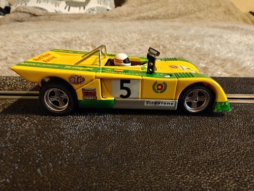 Fly track chevron slot - gb,