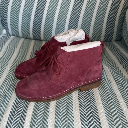Ladies hush puppies - hush, suede