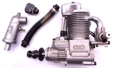 SAITO FA-82 4 STROKE AERO ENGINE + SILENCER & GLOW PLUG EXCELLENT CONDITION