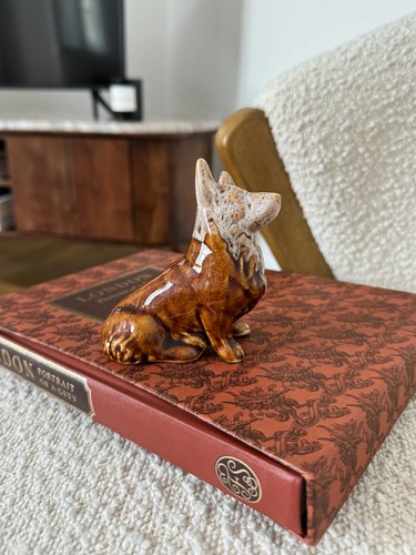 Small vintage welsh corgi dog - corgi,