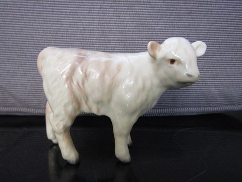 Beswick charolais calf model - ,