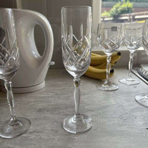 Royal doulton cut glass - 2x,