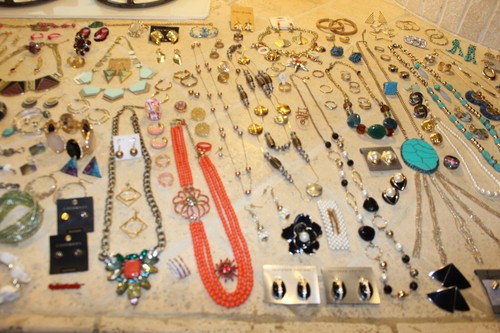 Costume jewelry mixed lots - mixed,