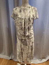 D. Womens Size 12 Matching 3 Piece Debenhams Floral Top Skirt & Shawl SMART WORK