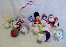 HAND KNITTED CHRISTMAS TREE