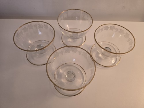 Vintage champagne coupes set - vintage,