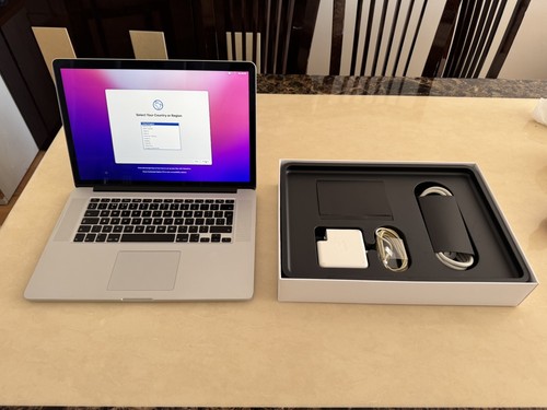 Apple macbook pro - pro, inch