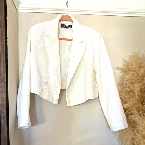 Primark white bouclé cropped - primark,