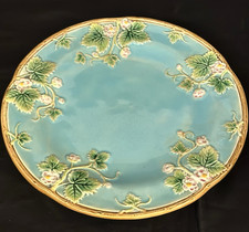 MAJOLICA 8" STRAWBERRY BLOSSOM