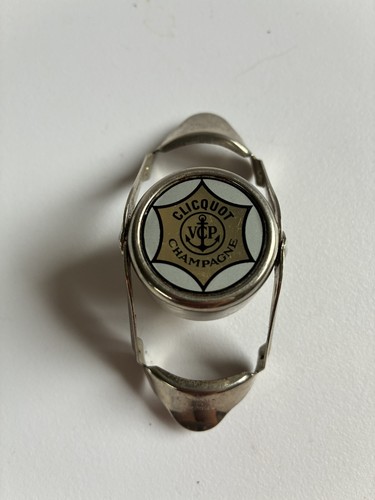 Vintage veuve clicquot - veuve,