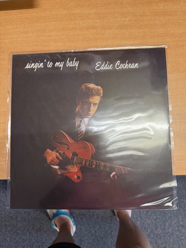 Eddie cochran singin - eddie, to