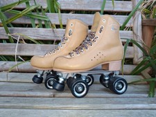 Rollerskates size 5 with Suregrip wheels