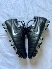 Vintage Nike Air Zoom Total 90 Supreme UK 8.5 Men’s Black Football Boots