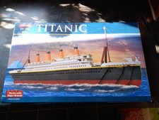 Oxford Titanic Ship Building