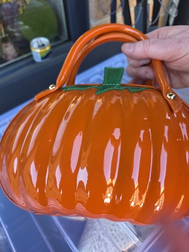 Ladies brand new pumpkin - brand, shape