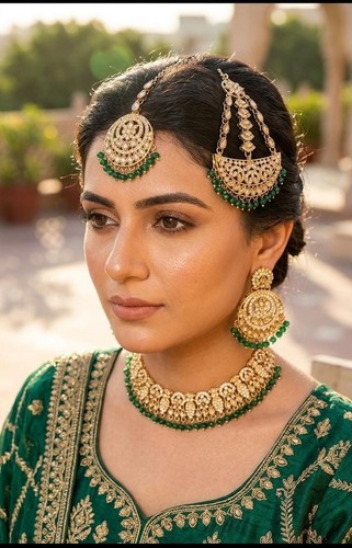 Asian pakistani indian - asian,