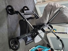 Silver Cross Pacific Autograph pushchair,  grey , liner , footmuff, changing bag