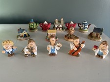 14 x Vintage collectable Tetley Tea Folk Figures, Houses & Teapots