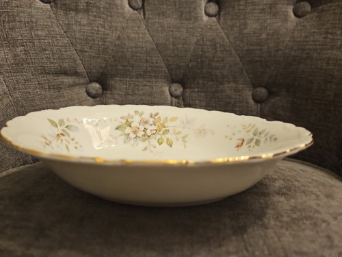 Bone china royal albert - a,