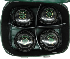 Almark Commander Size 0H Vintage bowls Set of four 13T 168 in a Carry bag Case