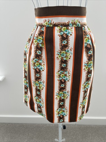 Vintage 1960s half - vintage, apron