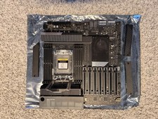 ASUS WRX80E-SAGE, AMD