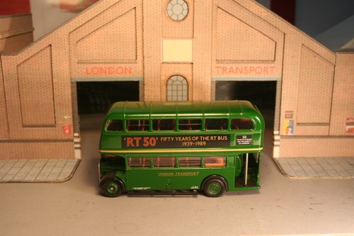 Efe101003b london transport - london,