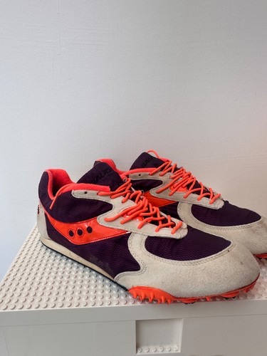 Vintage saucony running - saucony, spikes