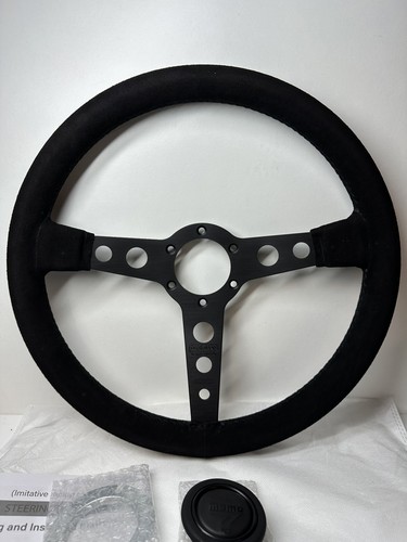 Black edition momo - black,