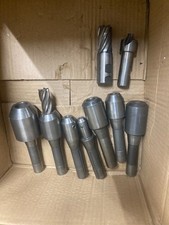 Bridgeport milling machine R8