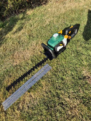 Petrol hedge trimmer 55cm - trimmer,