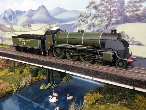 Hornby green class n15 - (oo), sr