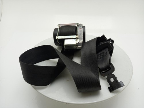Vauxhall astra seat belt front - vauxhall,