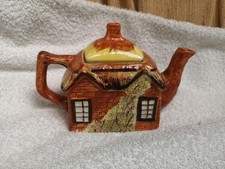 Price cottage Ware. Ornamental teapot