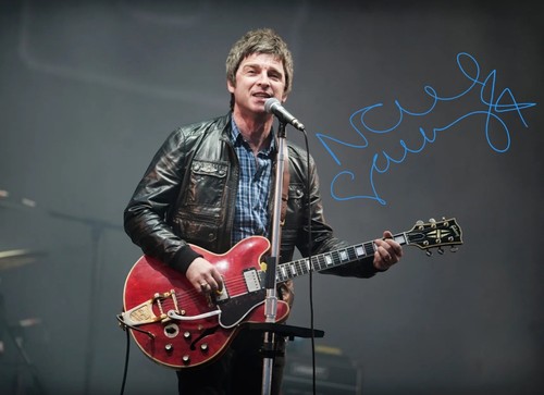 Photo signed by noel - a3,