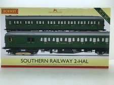 HORNBY OO GAUGE R3260 SOUTHERN