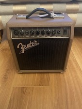 Fender Acoustasonic 15 Acoustic Guitar Amplifier - Brown
