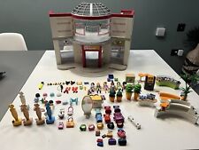 Playmobil 5485 City Life Shopping Centre in great condition 4-10 years old