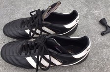 Adidas Kaiser 5 Football Boots – UK Size 7 – Classic Black/White