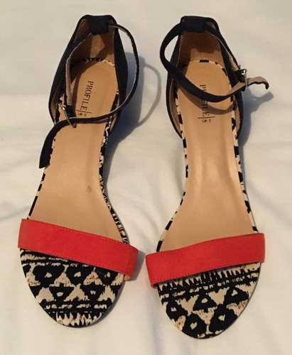 Ladies sandals size - , 8