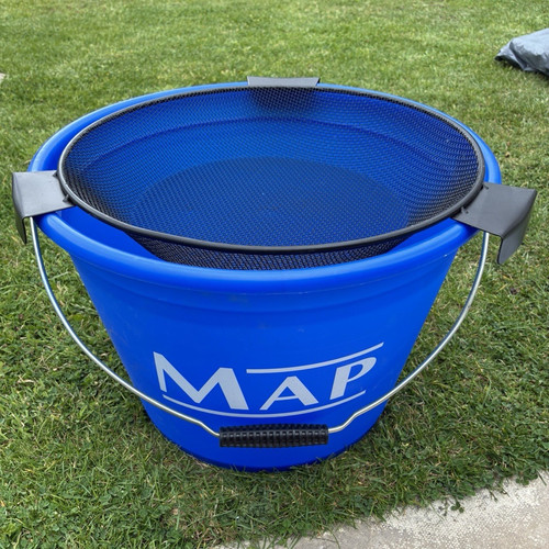 Map blue plastic - blue,