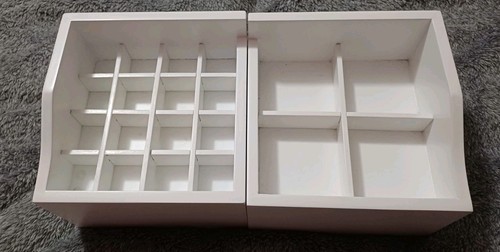 White wooden jewellery makeup - white,